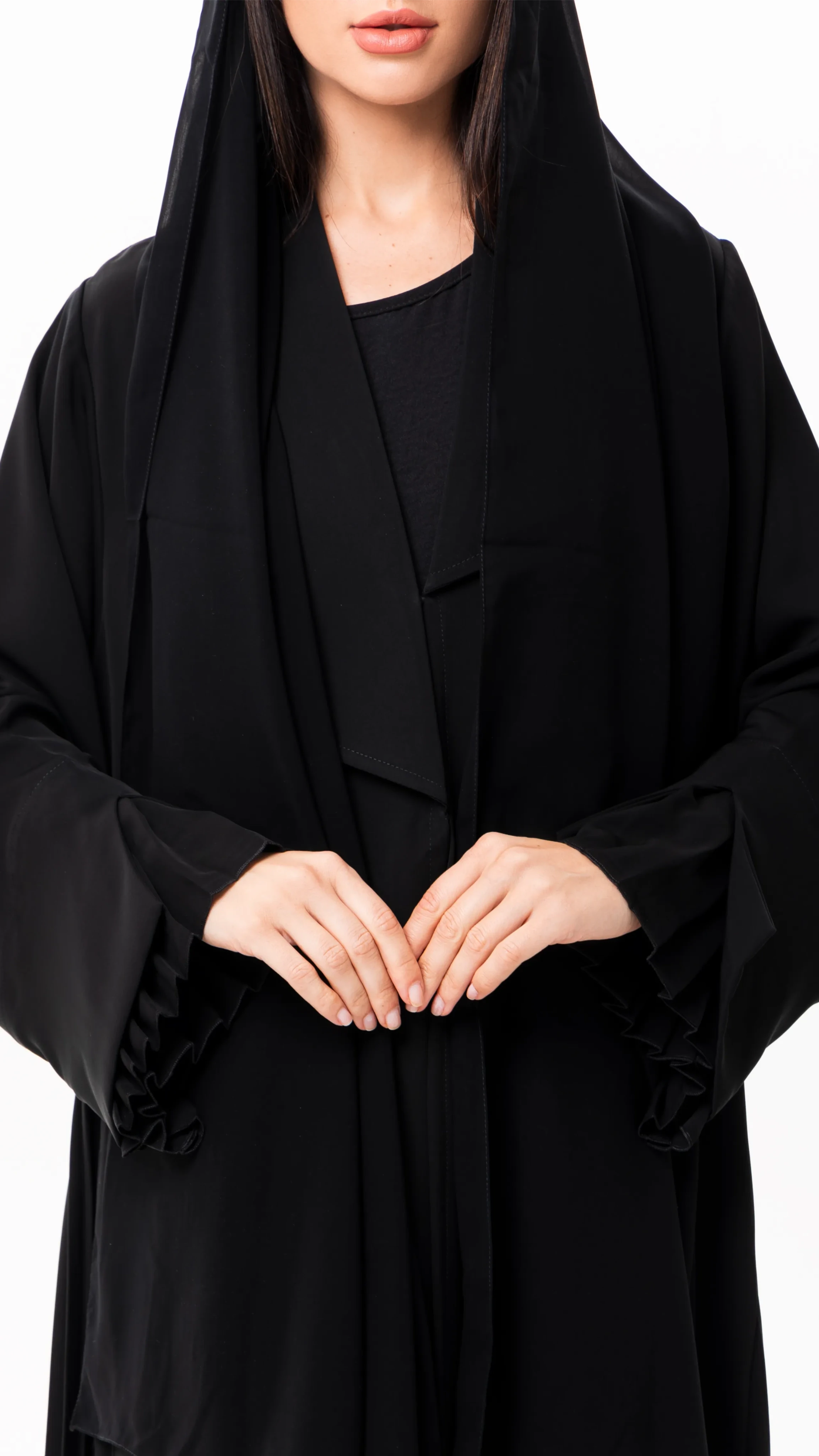 إكليبس عباية باللون الأسود الكلاسيكي - تفصيل