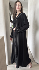 Curves Abaya - Black